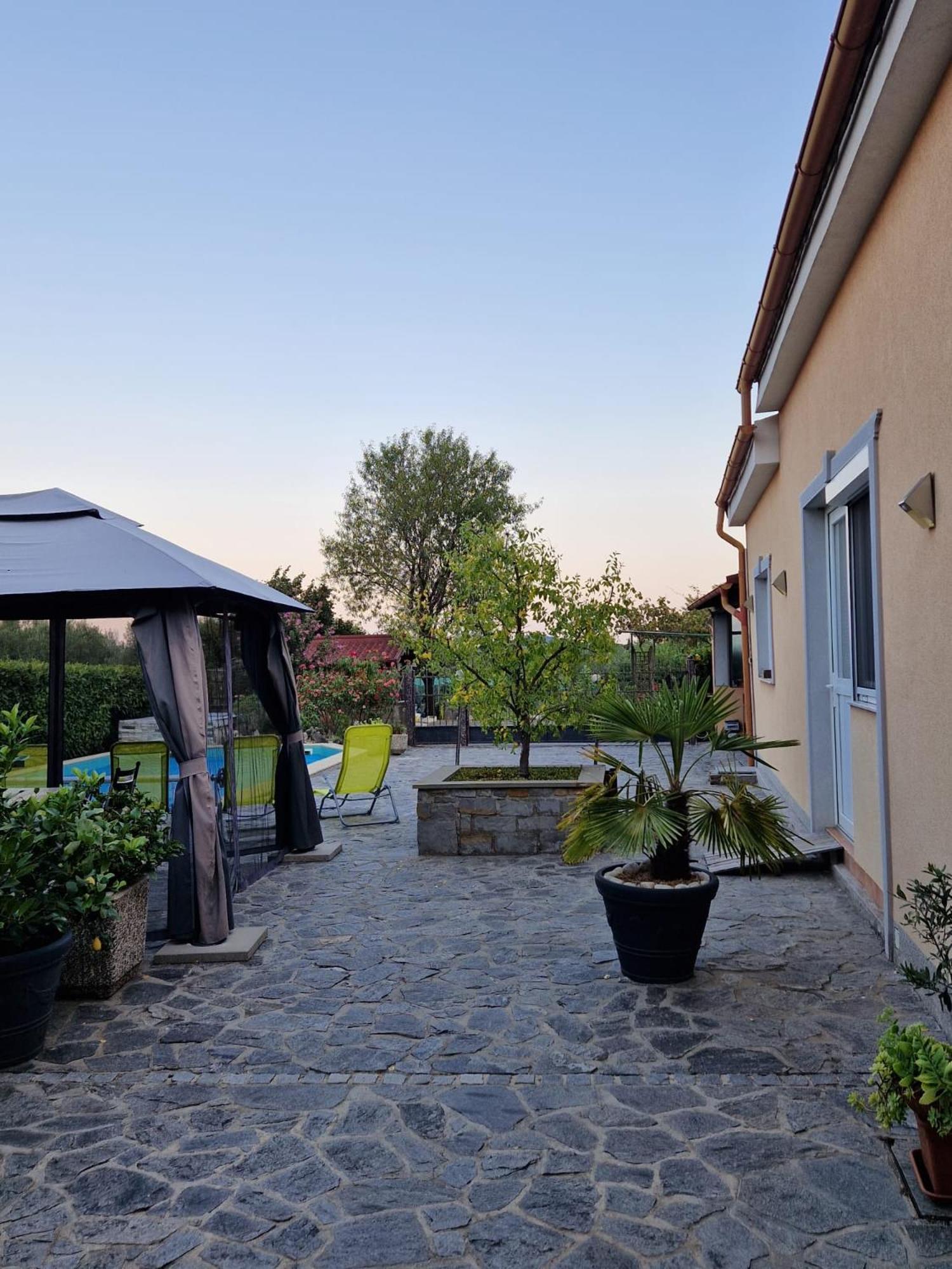 Apartment Rose Koper